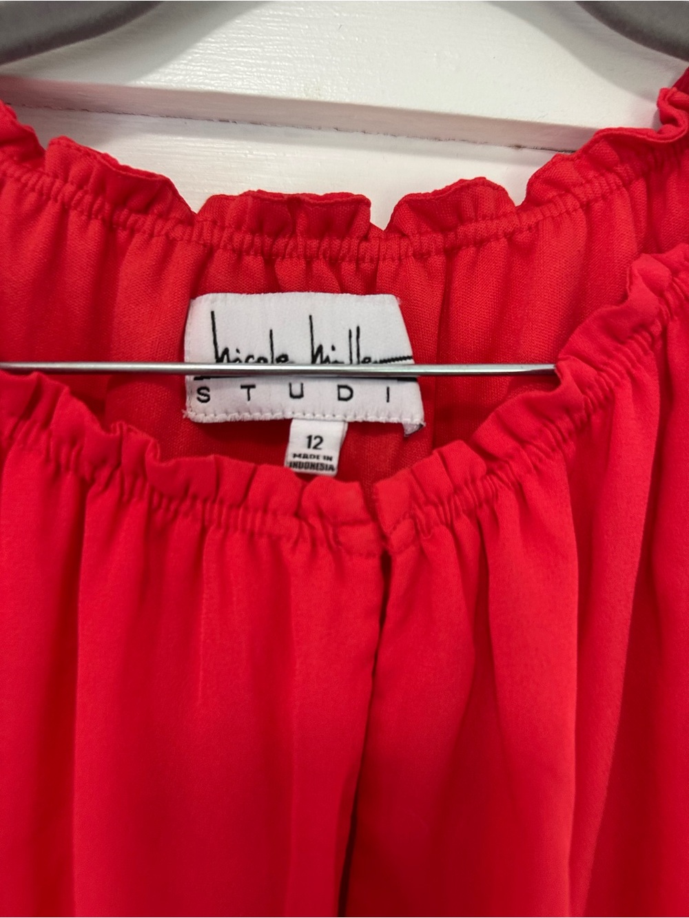 Nichole millerRed Tiered Ruffle Sleeveless Top size 12 - Picture 2 of 2